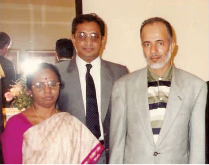 Dr Gita Sharma, K. Varaprasad Reddy and Omani Foreign Minister Yousuf Bin Allawi Abdulla in 1994